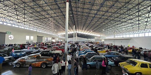 Exitosa y grandiosa exposición de autos clásicos y antiguos en SLP