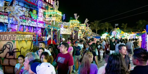 Con 100 mil asistentes Fenapo vivió lunes recreativo y familiar