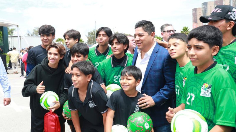 fiesta futbolera_en_slp_mirioverde.jpeg