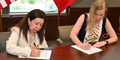 Fiscalía Potosina y Consulado de EUA firman convenio de colaboración para fortalecer la ciencia forense