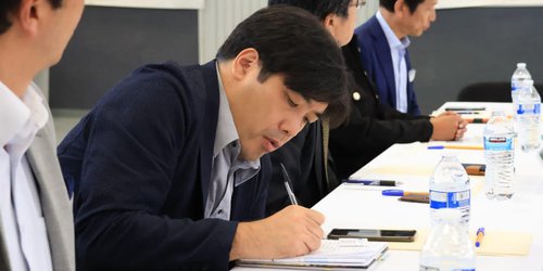 Gobierno mantiene en puerta gira a Japón