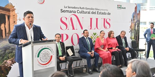El Gobernador participa en inauguración de Semana Cultural de SLP en el Senado