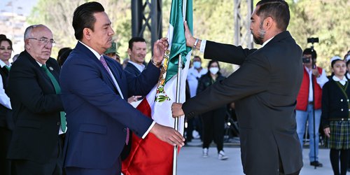 Encabeza SGG juramento de Bandera de las y los alumnos de Tercer Grado del SEER