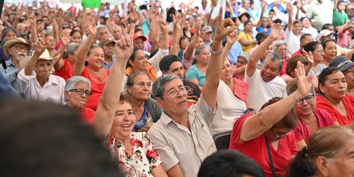 Reconocen habitantes de Tamasopo, apoyo de Ricardo Gallardo