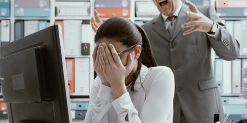 Aumenta violencia a la mujer en el ámbito público como privado
