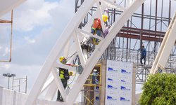 Avance sobresaliente de la industria de la construcción en SLP