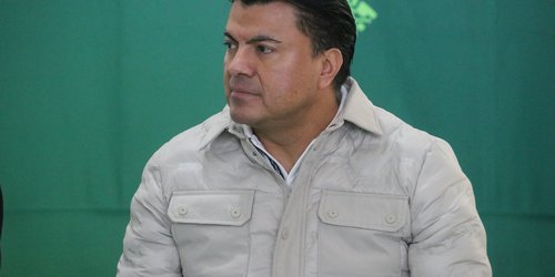 Gobierno del estado certifica a más de mil funcionarios municipales