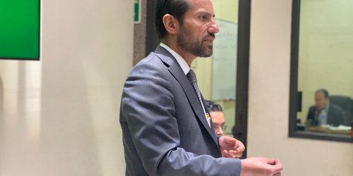 Suspenden a funcionario de SCT mientras investigan presunta anomalía