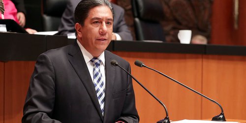 Marco Gama solicita licencia a su cargo como senador por SLP