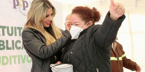 DIF estatal encabeza entrega de más aparatos auditivos