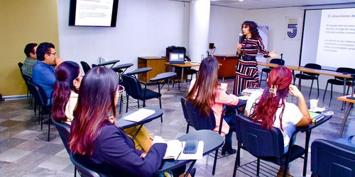 Personal de Gobierno se capacita en perspectiva de género