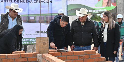 El Gobernador inicia construcción de Cobach en Villa de Arriaga