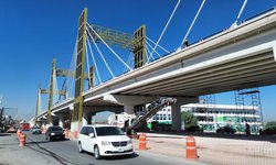 Gobierno Estatal mejora movilidad con nuevo puente en Circuito Potosí