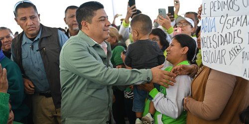 Ricardo Gallardo prioriza acceso de agua potable a familias de SLP