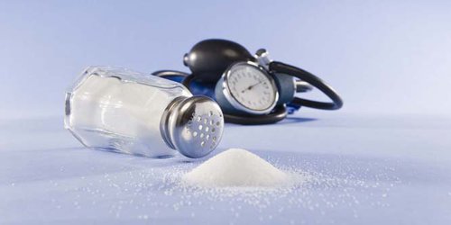 Llaman a disminuir consumo de sal en los hogares