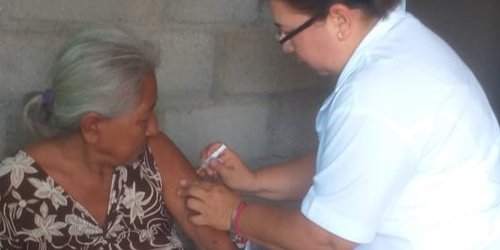 Gobierno Estatal iniciará vacunación contra influenza por temporada de frío