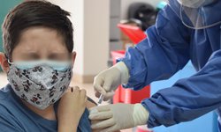 Adolescentes de entre 15 y 17 años podrán ser vacunados contra coronavirus.