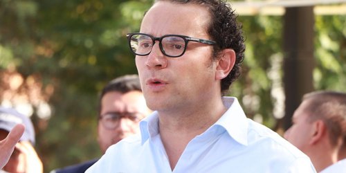 Encuestadora Massive Caller, pone adelante a Xavier Nava