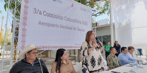 Estado impulsa coordinación para fortalecer el aeropuerto de Tamuín